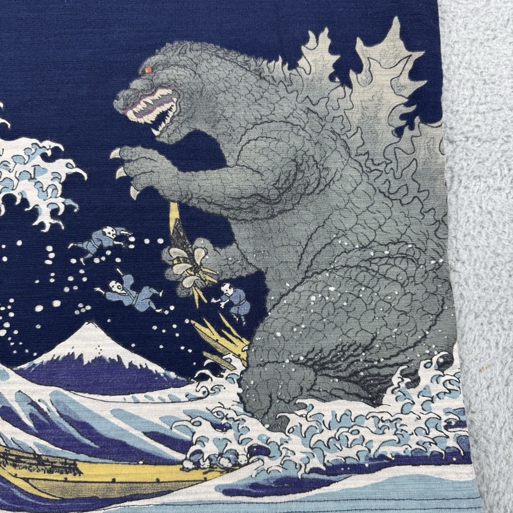 Godzilla Toho T Shirt Medium Limited Edition Blue Japanese Woodblock Hokusai - Picture 10 of 12